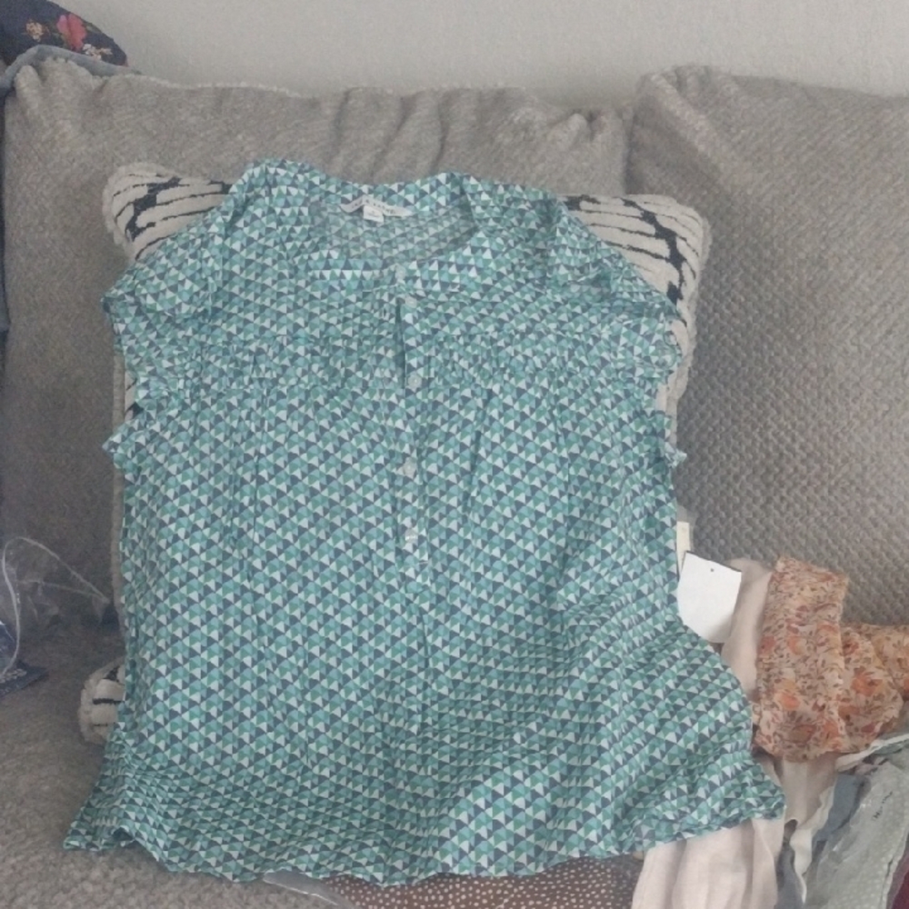 Zac & Rachel Green Sleeveless Ruffled Blouse